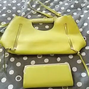 Beautiful crossbody with matching wallet